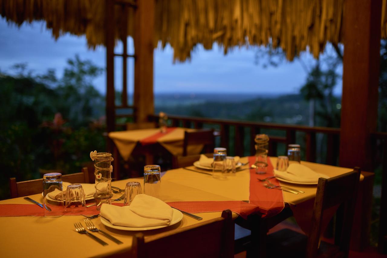 Amber Sunset Jungle Resort San Ignacio Exterior photo